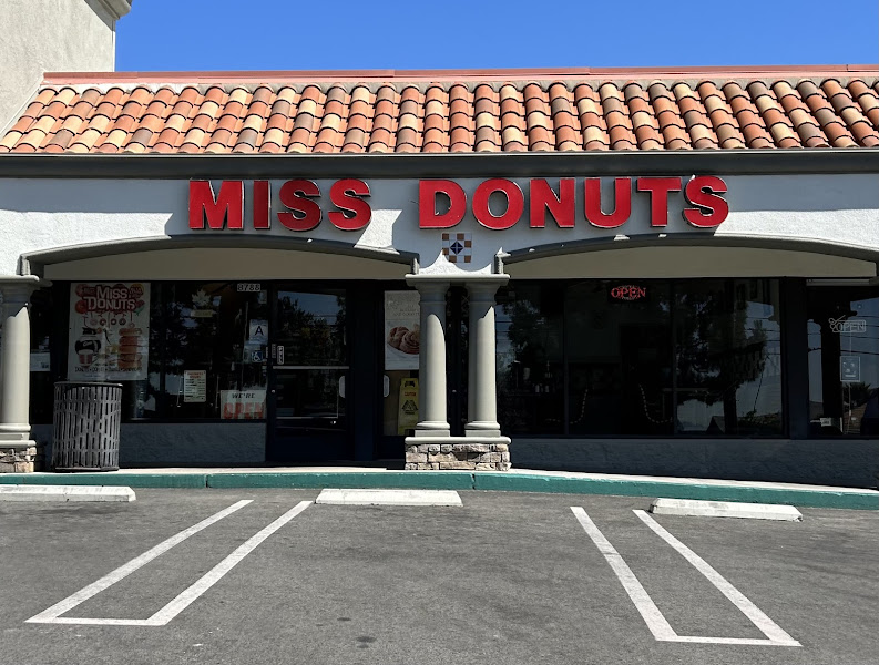Miss Donuts