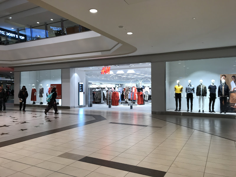 H&M