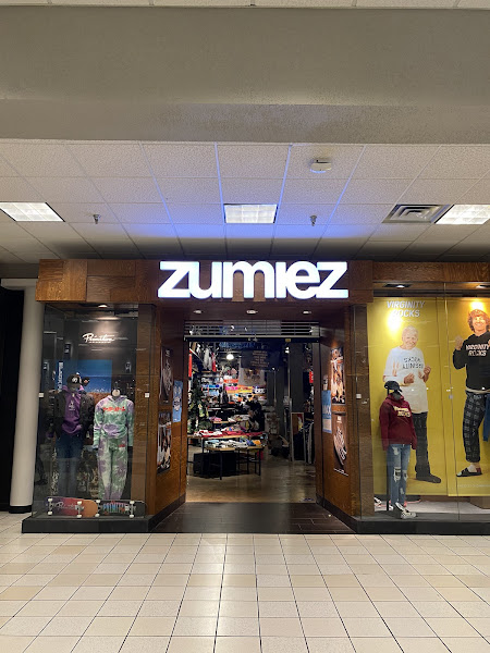 Zumiez