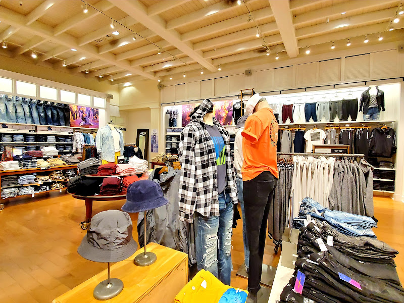 American Eagle & Aerie
