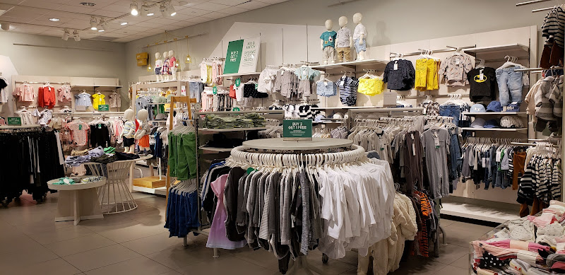 H&M