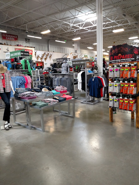 Sportsman's Warehouse