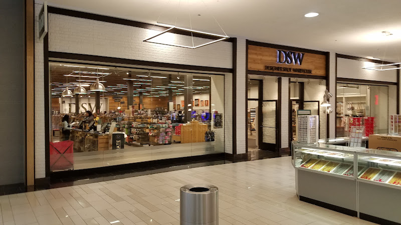 DSW Designer Shoe Warehouse
