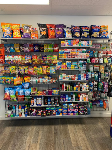 LAKESIDE CONVENIENCE & IPHONE FLIPPER