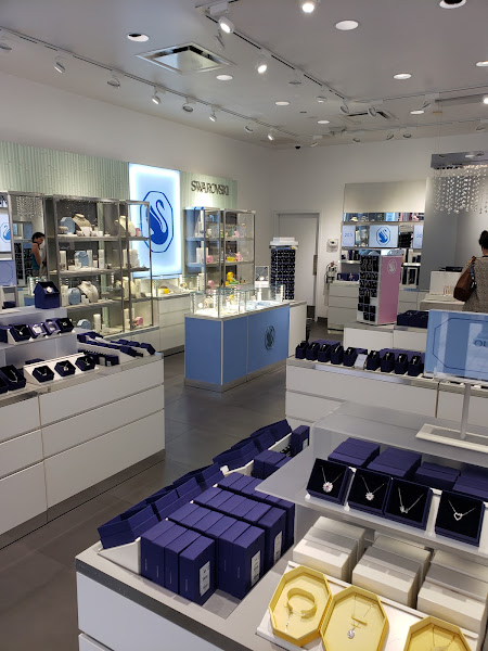 Swarovski Miromar Outlets