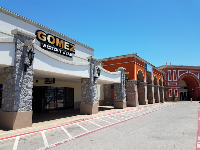 Gomez Western Wear La Gran Plaza