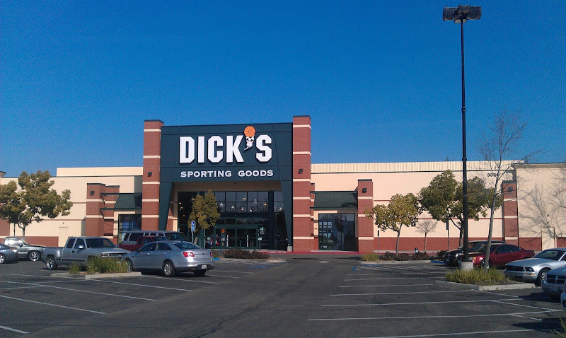 Dick's Sporting Goods