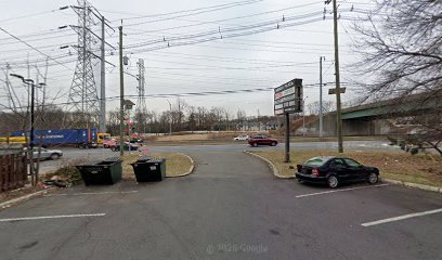 Menlo Plaza