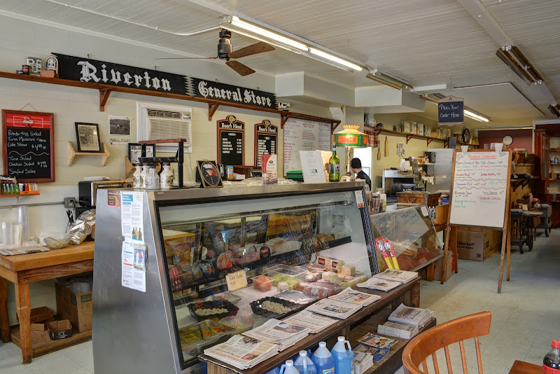 Riverton General Store