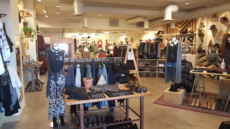 Creations Boutique Tempe Marketplace