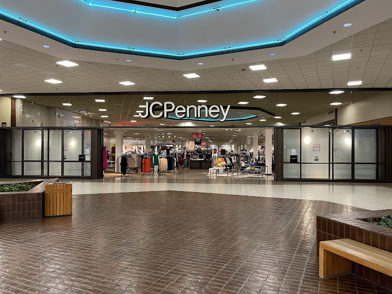 Auburn Mall