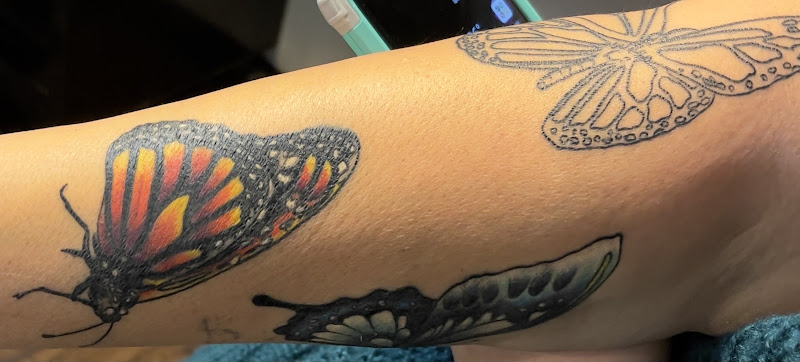 Low Creek Tattoo Co.