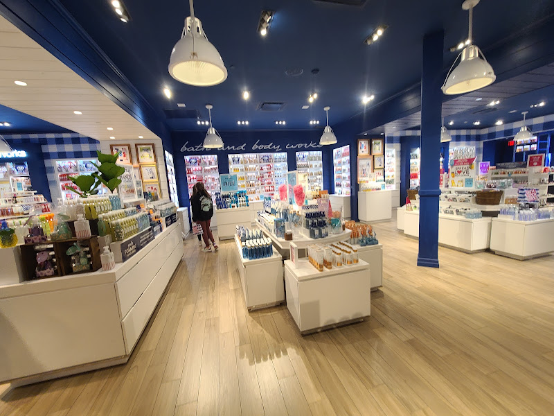 Bath & Body Works