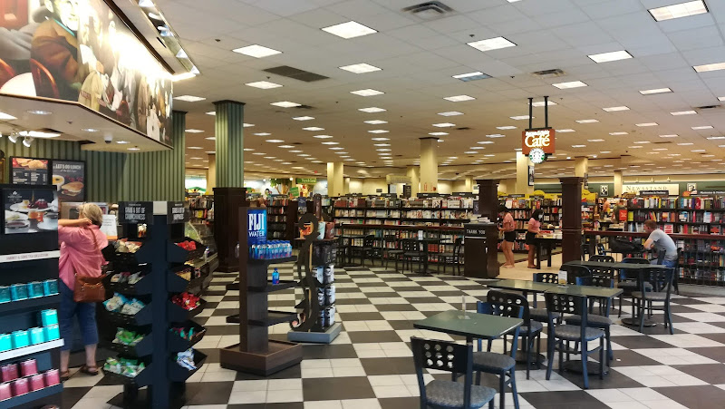 Barnes & Noble