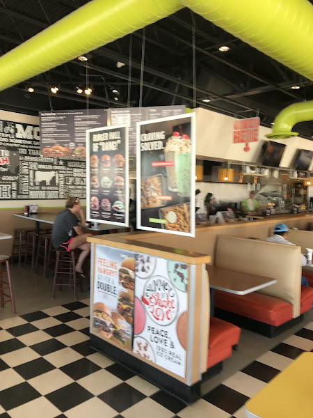Mooyah