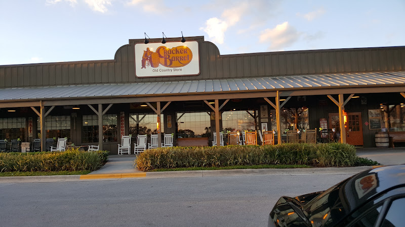 Cracker Barrel Old Country Store