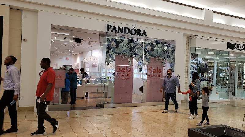 Pandora The Galleria
