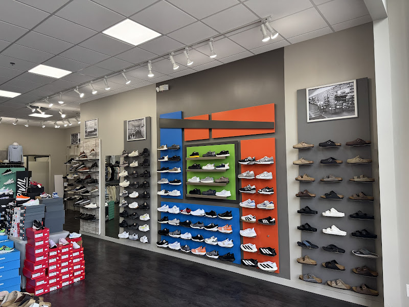 Tradehome Shoes