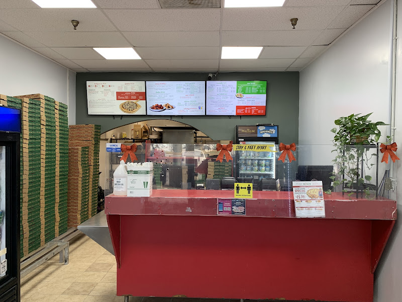 Pizza Boli's