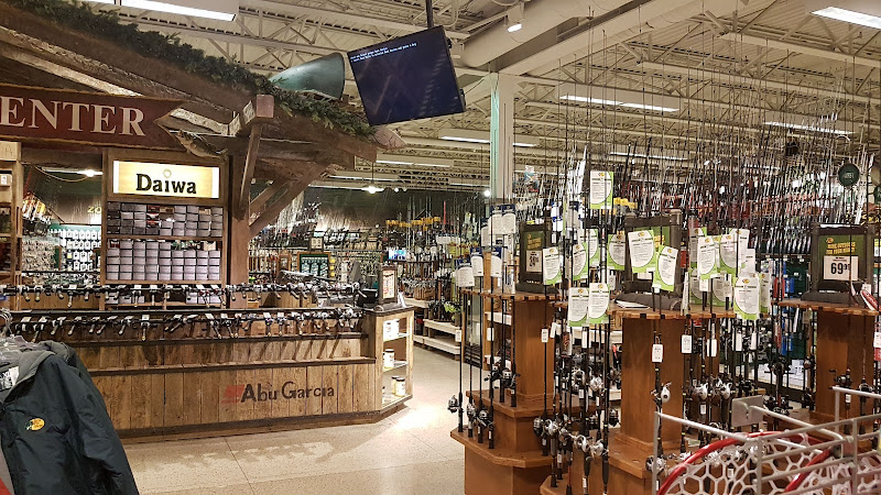 Bass Pro Shops/Cabela’s Boating Center