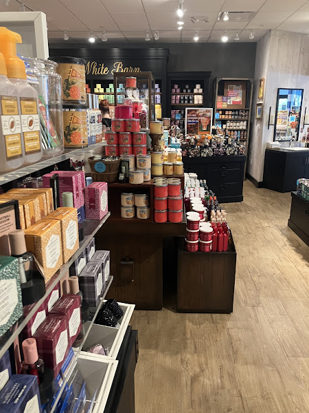 Bath & Body Works