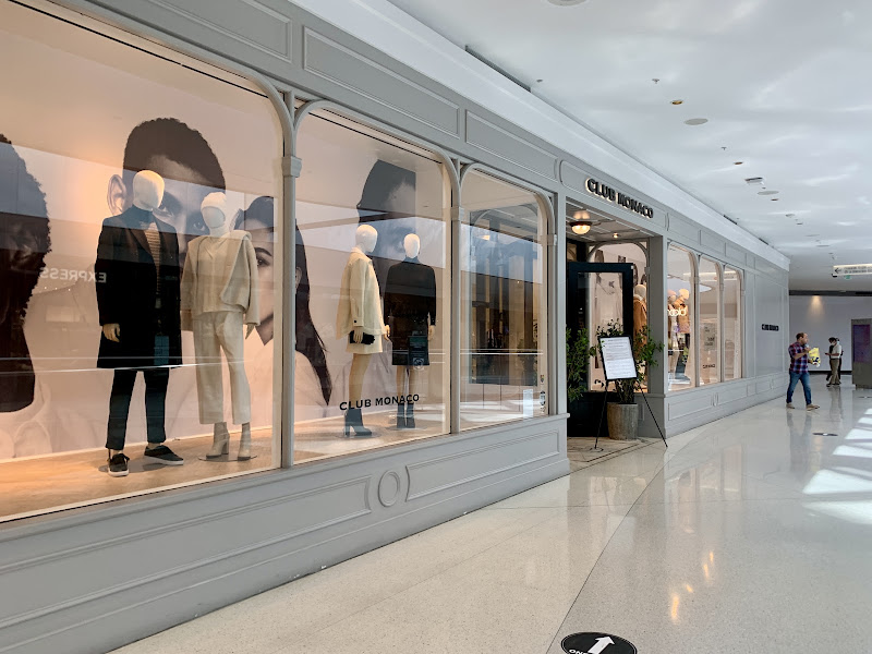 Club Monaco