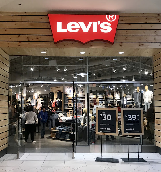 Levi’s Outlet Store