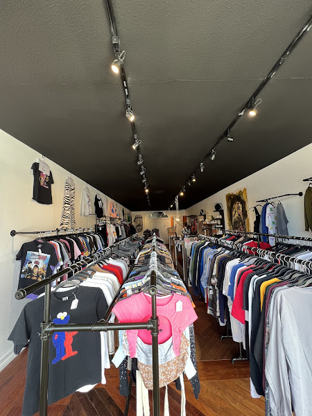 Borderline Thrift