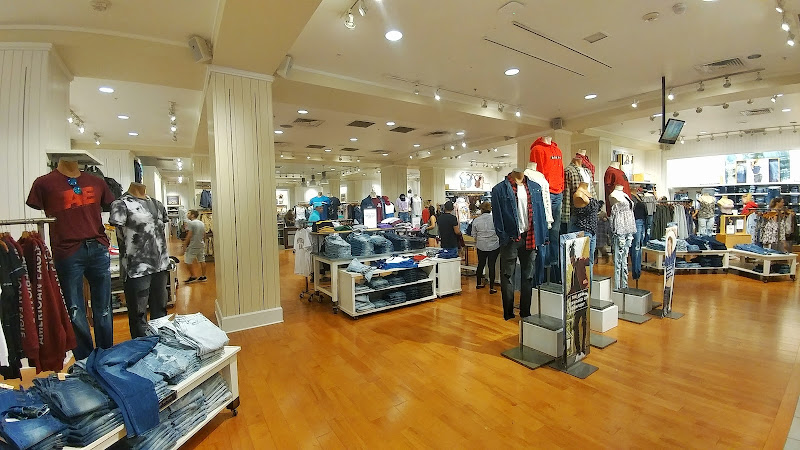 American Eagle Outfitters