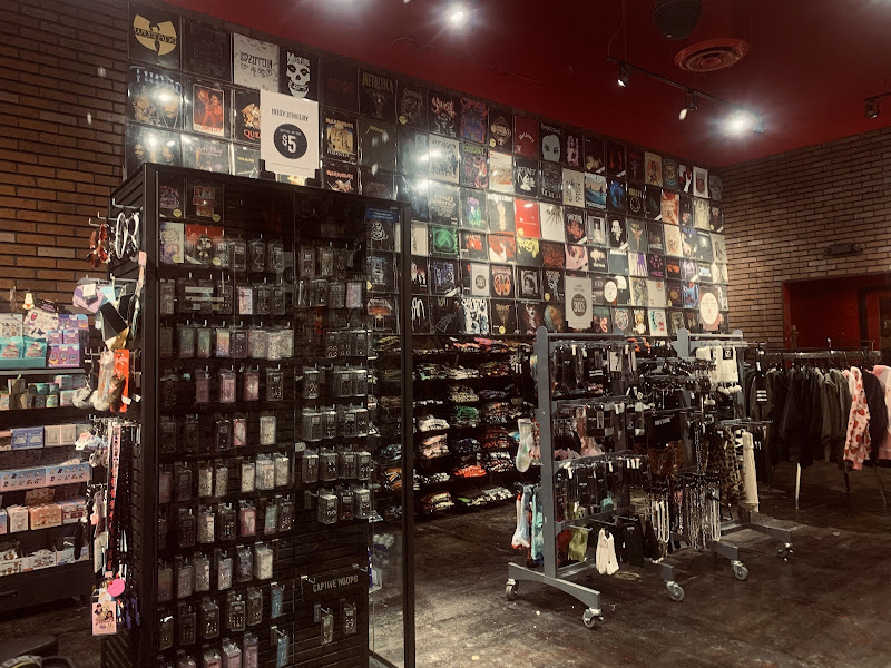 Hot Topic