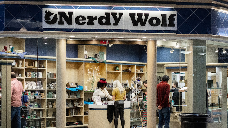 The Nerdy Wolf
