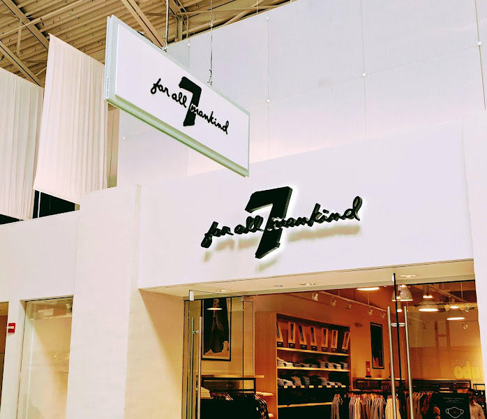 7 For All Mankind