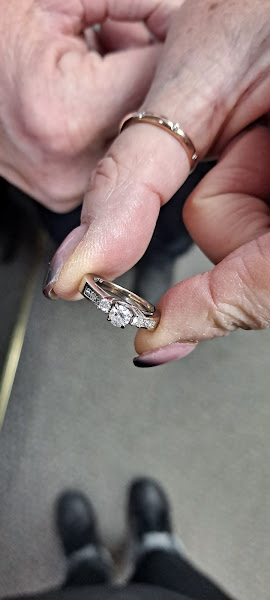 Walkers N' Daughters Jewelers