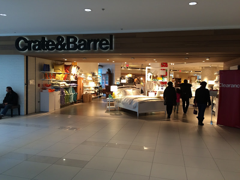 Crate&Barrel