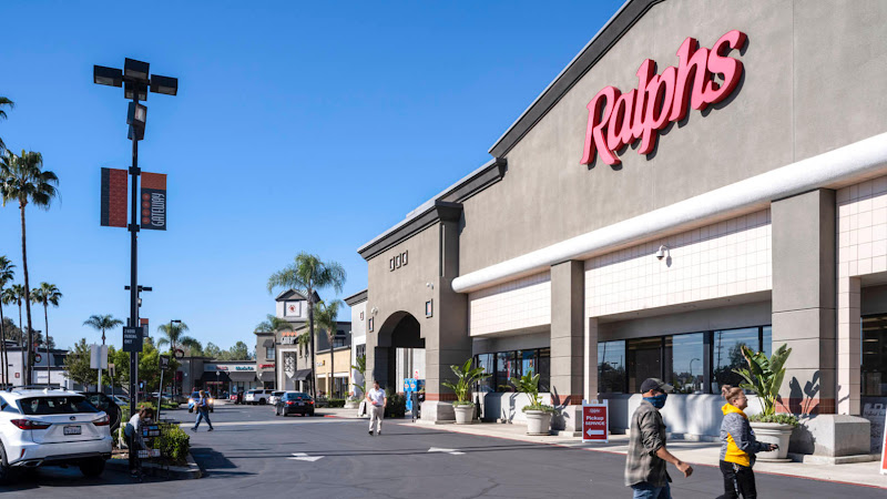 Brea Gateway