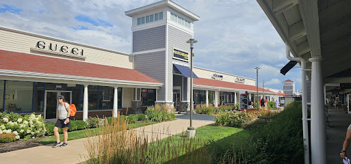 Burton Wrentham Outlet Store