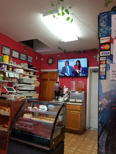 Galapagos Restaurant and Bakery