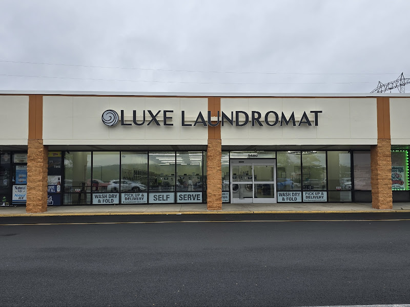 Luxe Laundromat