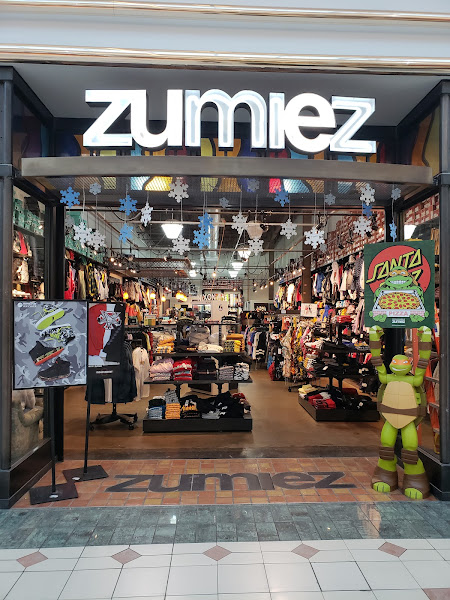 Zumiez