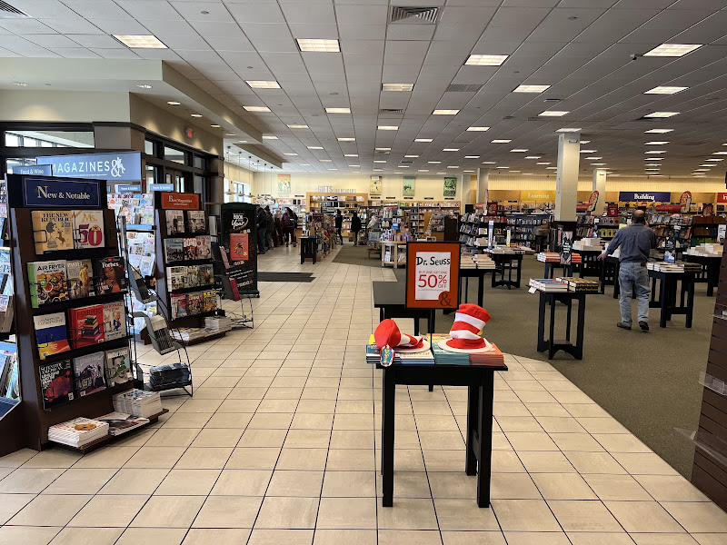 Barnes & Noble