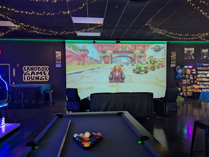 Sandbox Game Lounge