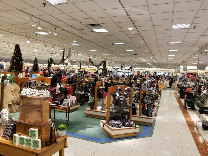 Von Maur