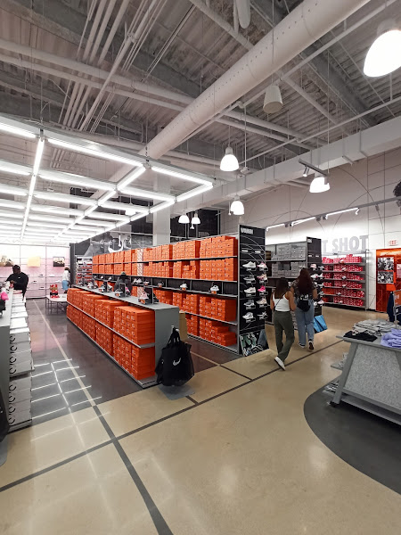 Nike Factory Store - Silver Spring