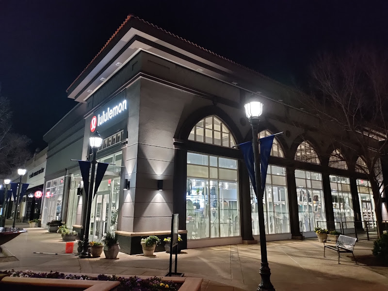 lululemon