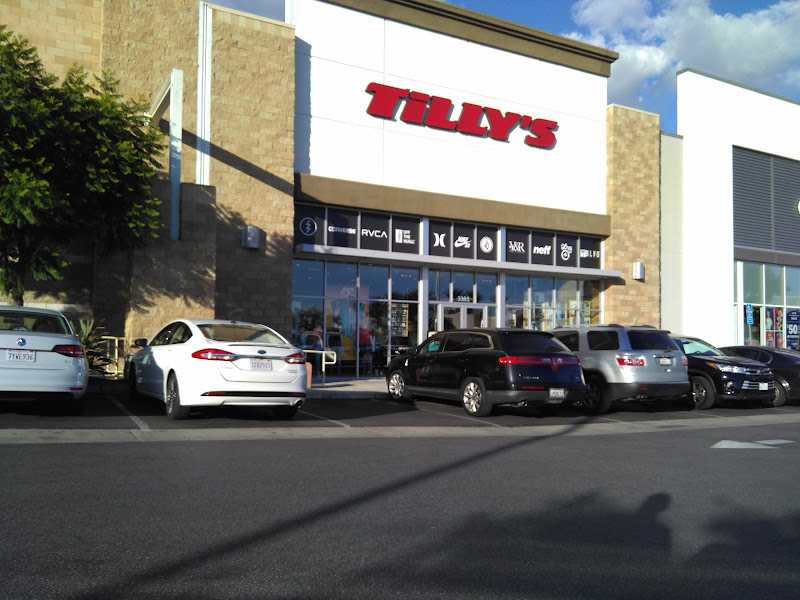 Tillys