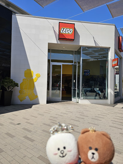 Lucid Studio Westfield University Town Center