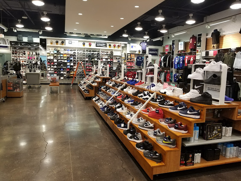 Champs Sports