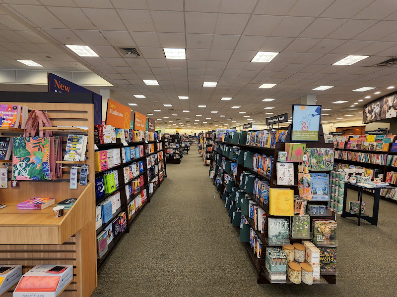 Barnes & Noble