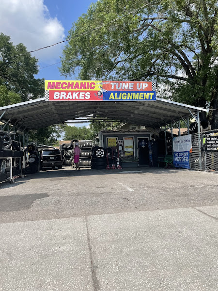 Marcos Tires