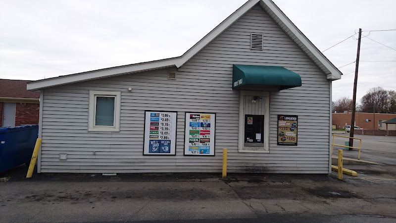 Smokers Host Discount Tobacco